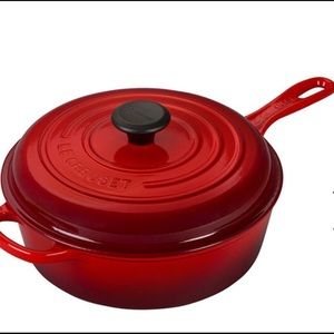 Le Creuset 3-3/4-Quart Deep Covered Skillet w/ Lid